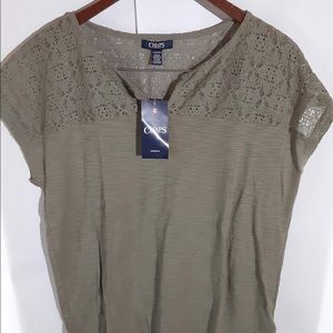 CHAPS  Tee-top short sleeved.